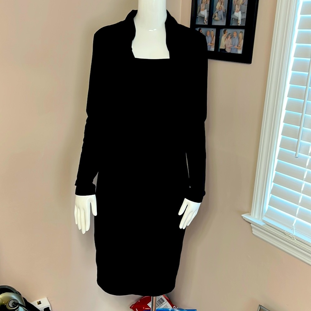 Jennifer Lopez black midi